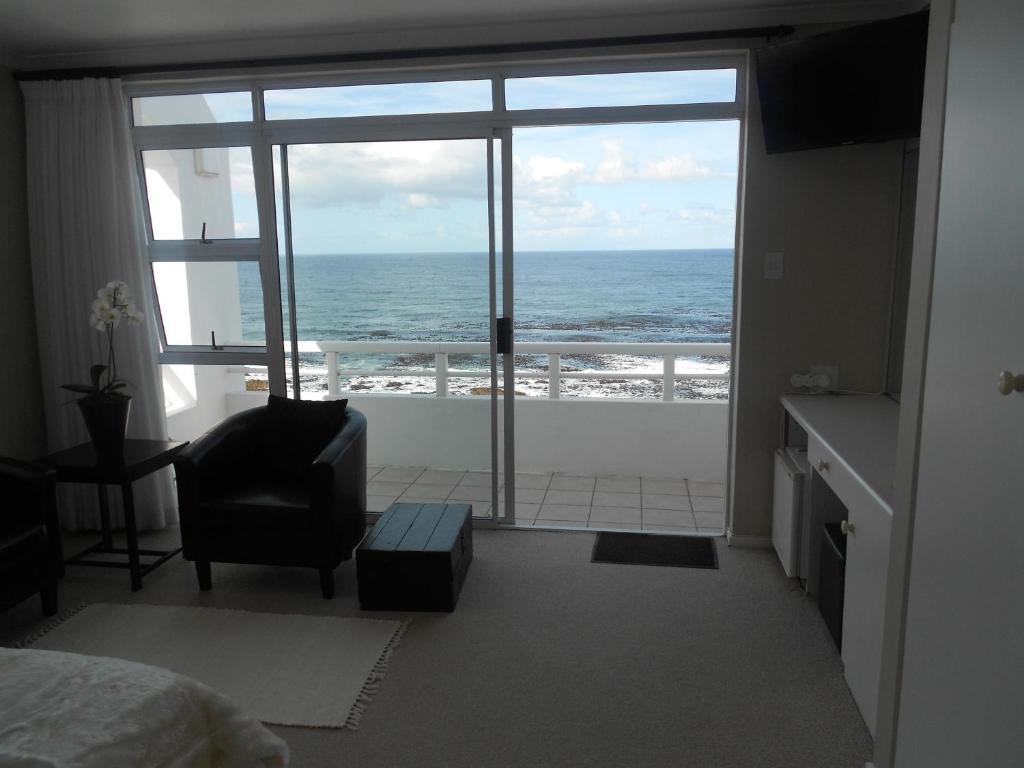 Beaumonte Guesthouse Hermanus Bilik gambar